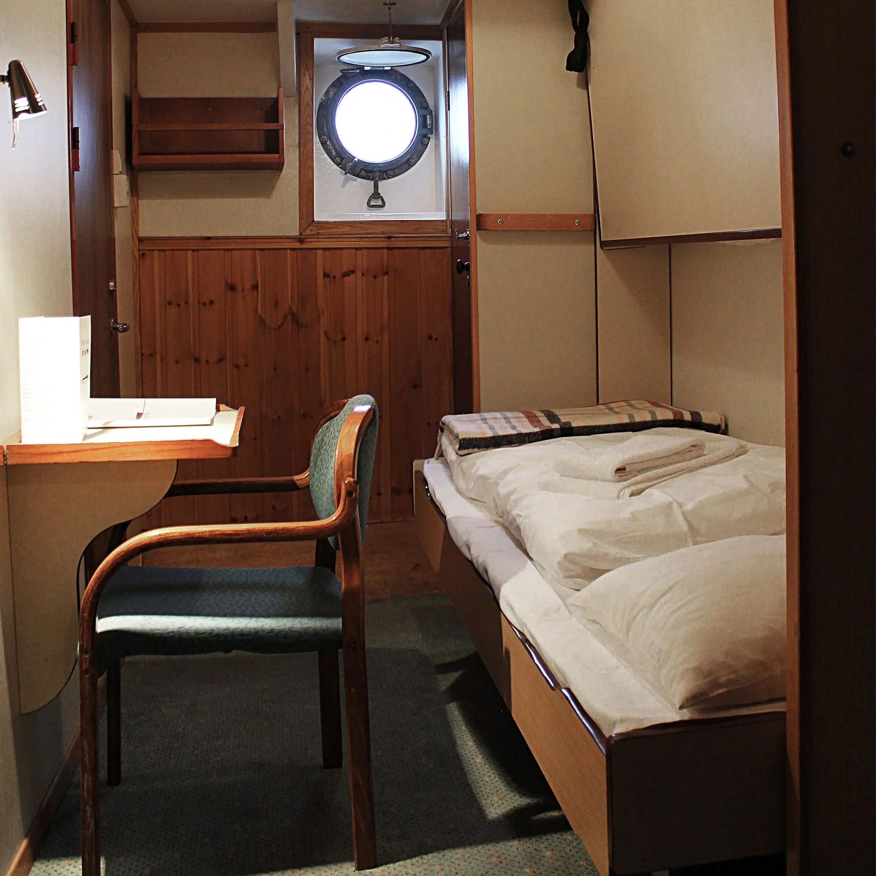 cabin-image