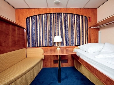 cabin-image