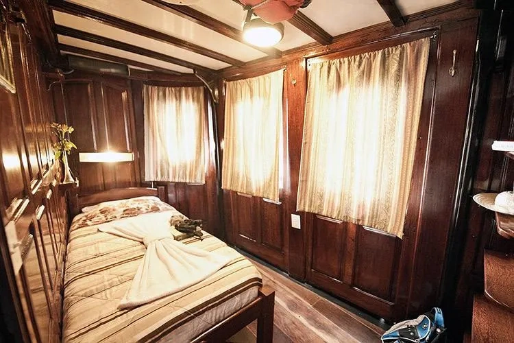 cabin-image