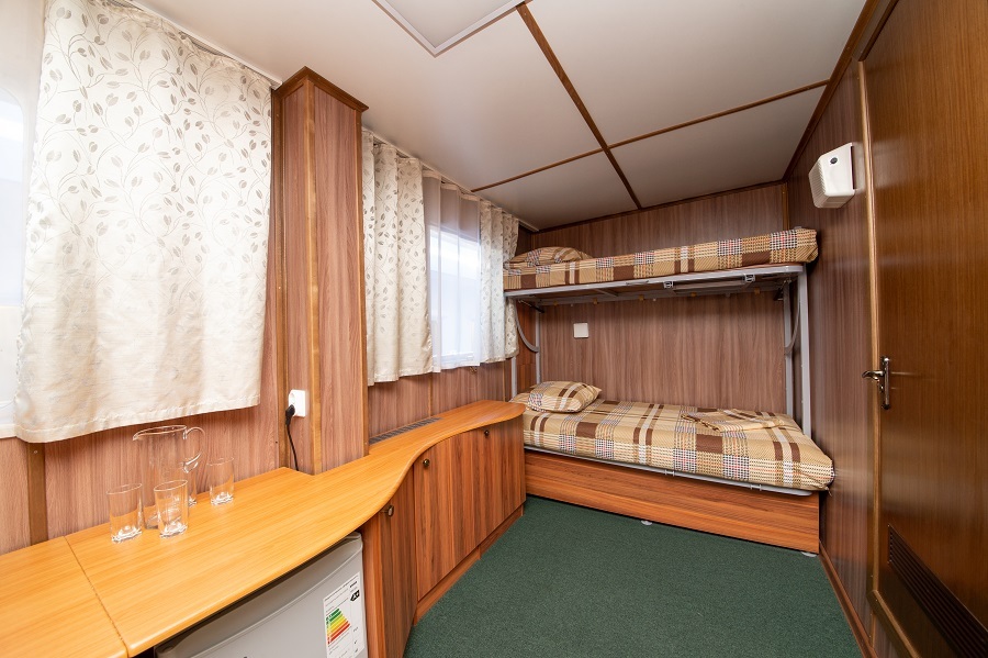 cabin-image