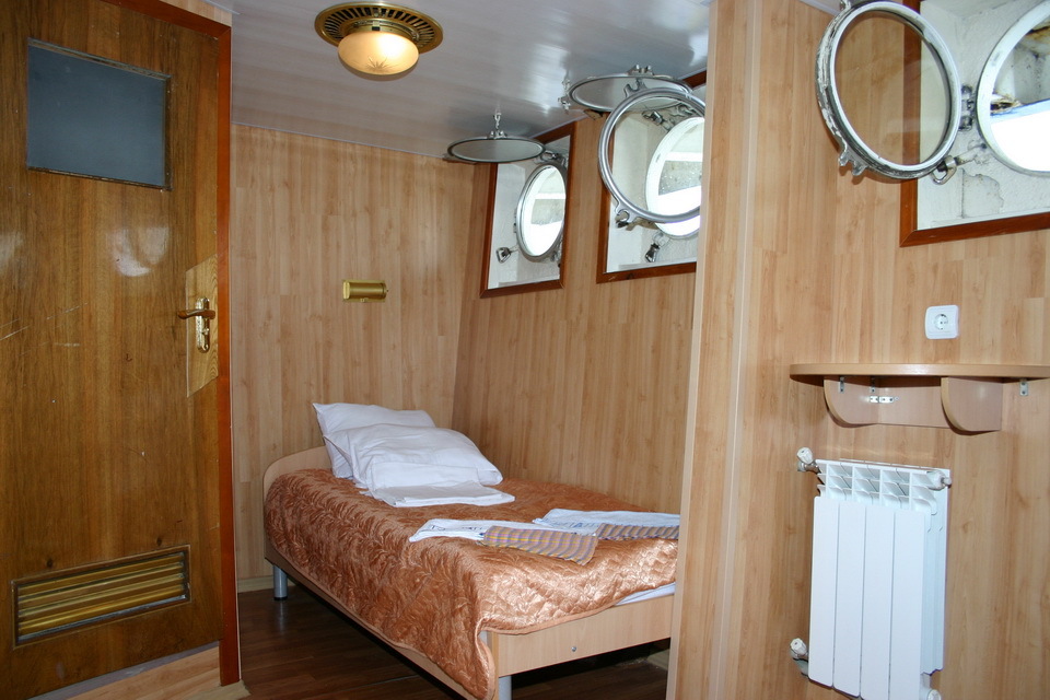 cabin-image