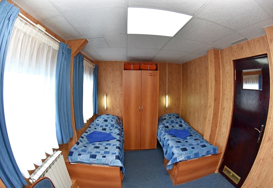 cabin-image