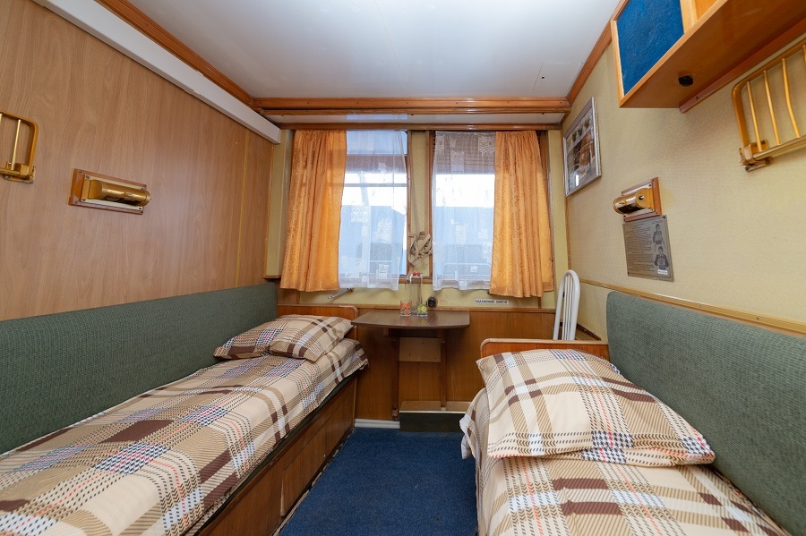 cabin-image