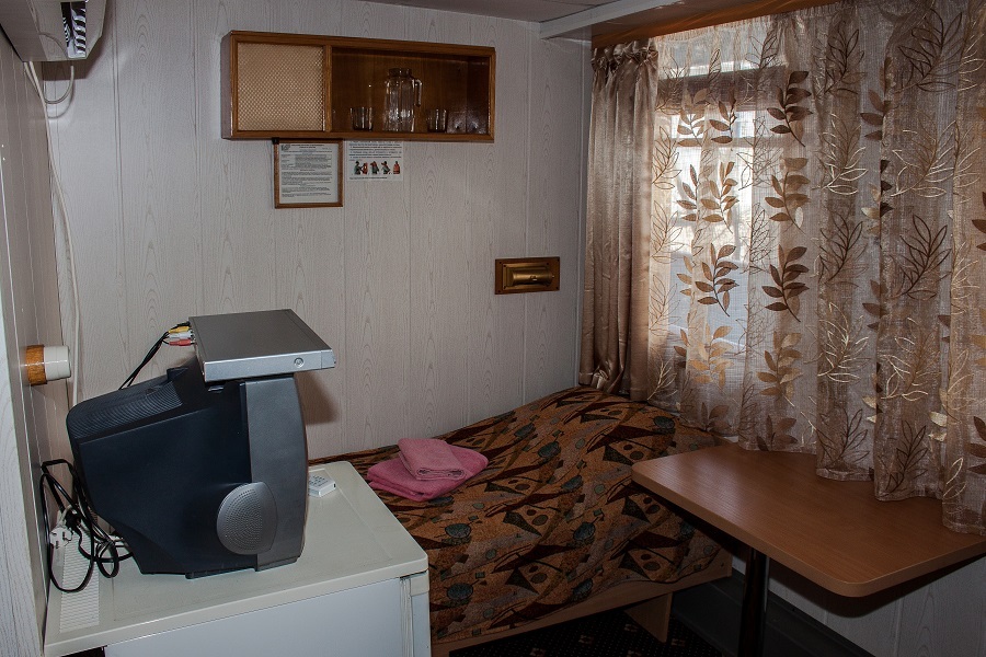 cabin-image