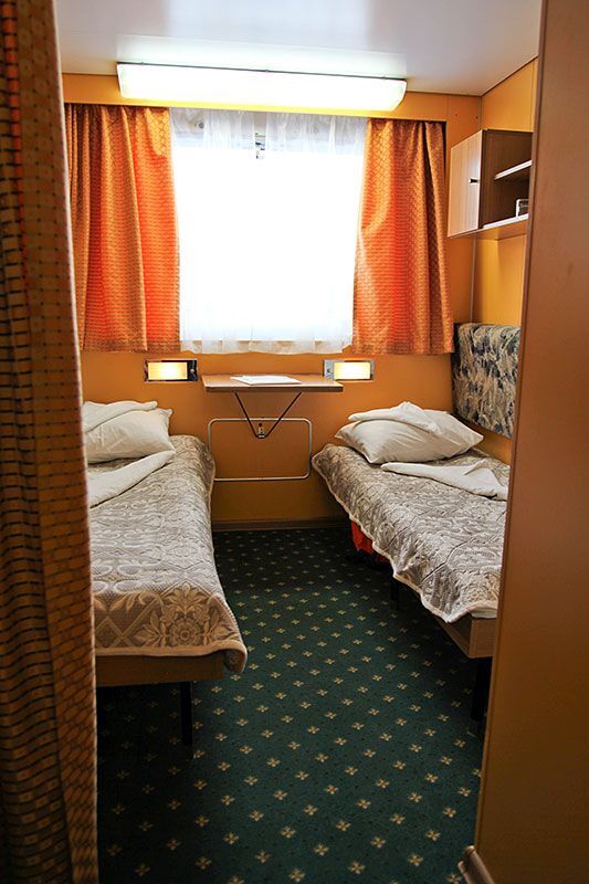 cabin-image