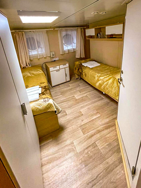 cabin-image